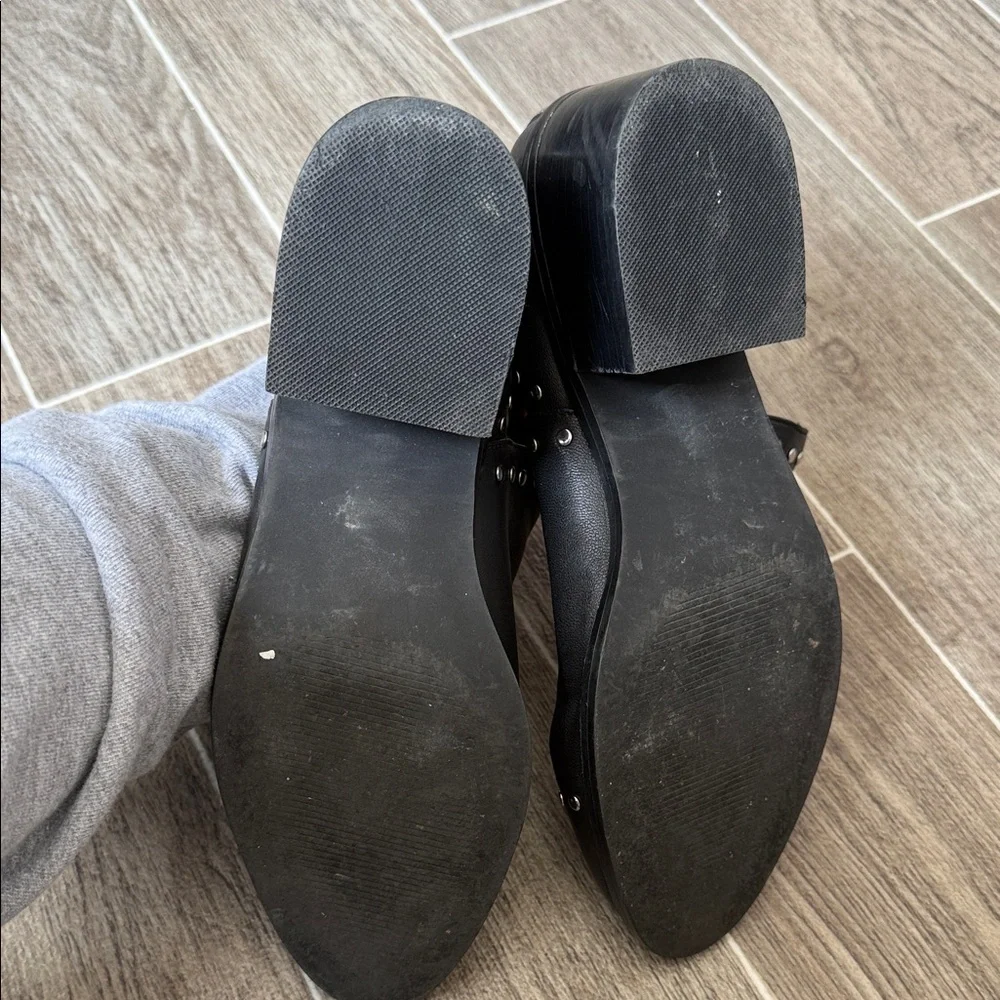 Steve Madden Black Leather Stud-Trim Ankle Booties